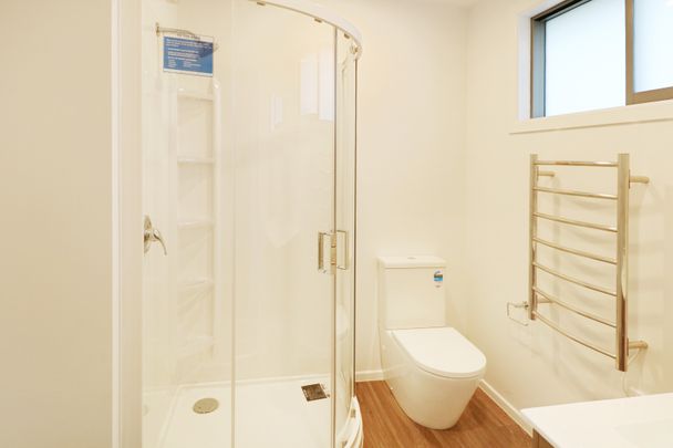 Warm One Bedroom Unit - Photo 1