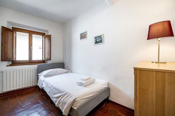 Via dei Pilastri, Florence, Tuscany 50122 - Photo 1