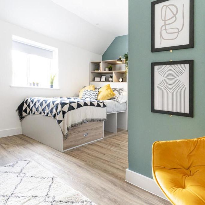 1 bedroom in a house share to rent - Photo 1