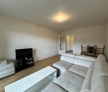 Location Appartement 2 pièces Meublé 67m² CHAMBERY 73000 - Photo 3