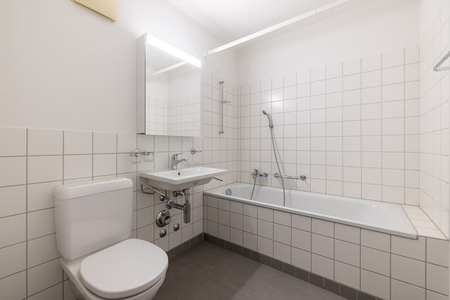 "Grosszügige Wohnung in Bahnhofsnähe" - Photo 4