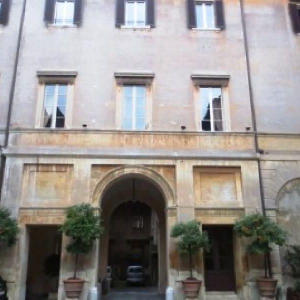 Office-Piazza Navona: Historic Building. Entrance, three rooms, including loft area, kitchen, bath, elevator, silent, sunny, doorman. Ref 262 - Photo 1