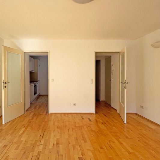 Start-/Single-Wohnung: Entzückende Garconniere in zentrumsnaher Altbauvilla! - Photo 1