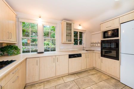 2 Bedroom Semi-Detached To Let - Photo 4