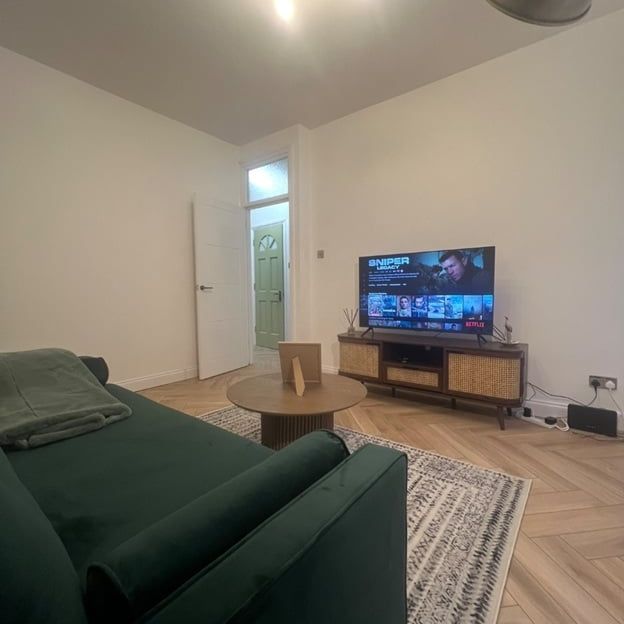 1 Bed Flat, Amersham Road, SE14 - Photo 1