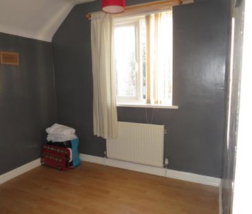 3 bedroom property to rent - Photo 2