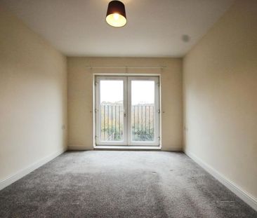 2 bedroom maisonette to rent - Photo 5