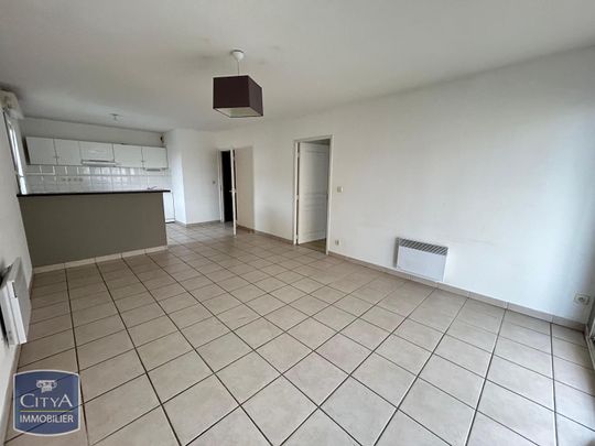 Location Appartement 3 pièces 67m² TARBES 65000 - Photo 1