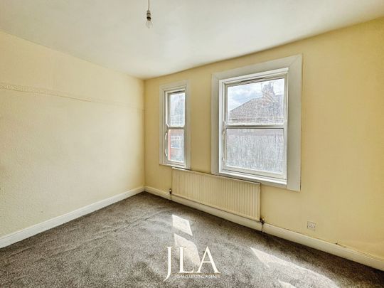 2 bed terraced house to rent in Richmond Road, Leicester, LE2 - Photo 1