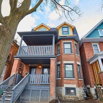 CHARMING TASTEFULLY RENOVATED 2+1 1 BATH UPPER FLOOR - Photo 1