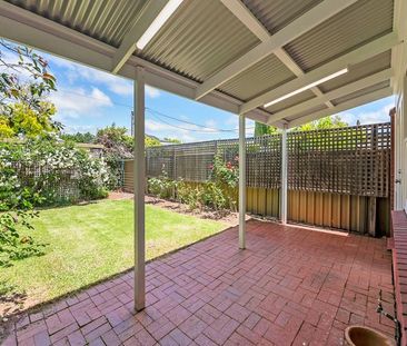 Character Home in Prime Rose Park Location - Photo 2