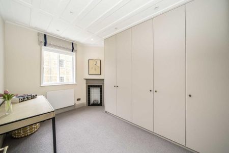 4 bedroom flat to rent - Photo 3
