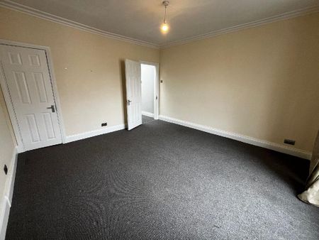2 bedroom maisonette to rent - Photo 3