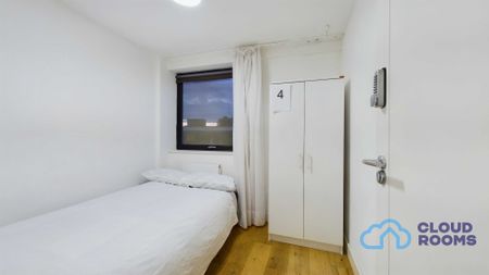 RM4 Eastmead | Farnborough | GU14 7SA - Photo 3