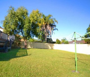 Great Family Home - Photo 3