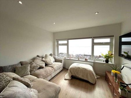 Leigh On Sea, SS9 - Photo 3