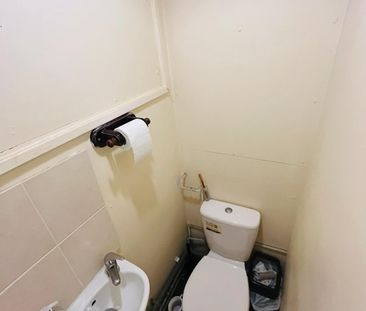 Room in a Shared Flat, Amazing Double Room In Battersea, SW8 - Photo 6