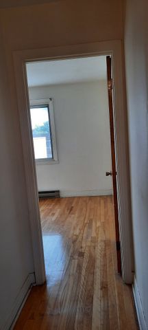 À louer / Appartement - Photo 4