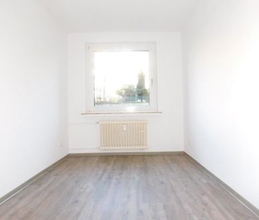 Hübsche 4-Zi.-Whg. mit neuem Boden und sonnigem Balkon - Foto 1