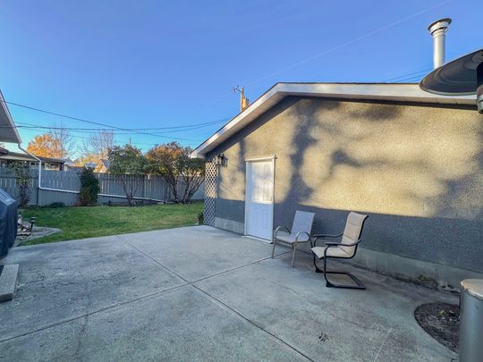 Charming Acadia Home – Double Garage & Quiet Neighborhood Special Incentive - Photo 1