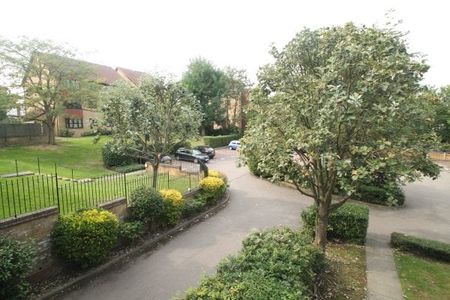 Lincoln Court, Warham Road, CR2, Property for rent - Photo 4