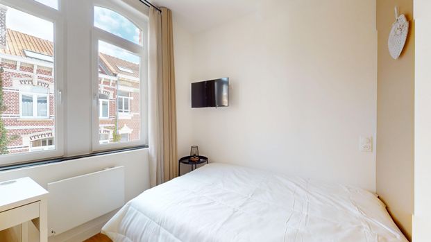 VIRGINIE GHESQUIERE Colocation 5 chambres à Lille - Photo 1