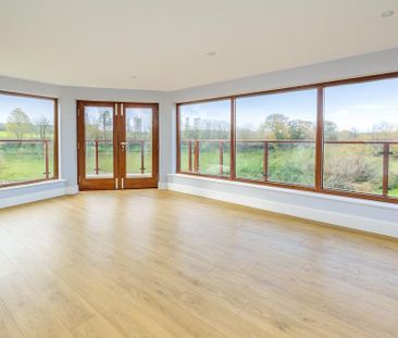 4 bedroom detached house to rent - Photo 4