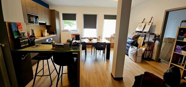 Appartement te huur - Photo 1