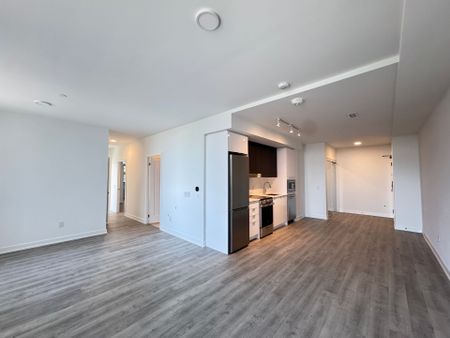 For Lease - 5105 HURONTARIO Street Unit# 412, Mississauga, Ontario - Photo 4