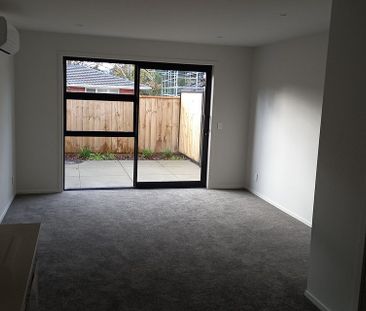 Architecturally Designed Gem in Prime Location - Photo 3