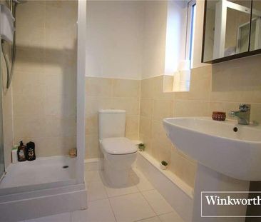 Thamesdale, London Colney, St. Albans, Hertfordshire, AL2 - Photo 6