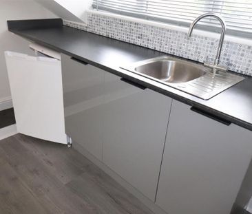 7 bedroom house share to rent - Photo 1