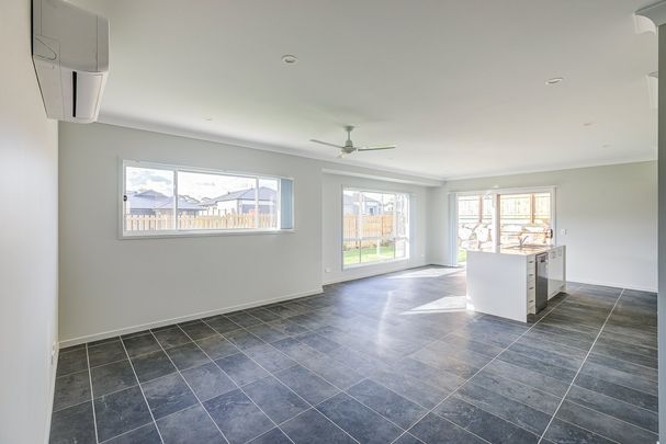 Stunning Four Bedroom Home With Loads Of Special Features - Photo 1