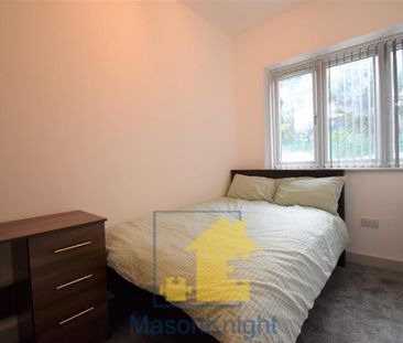 5 bedroom terraced house to rent - Photo 1