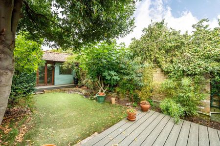 5 bedroom terraced house to rent - Photo 2