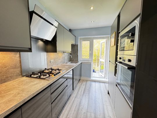 255 Kinfauns Drive - Photo 1