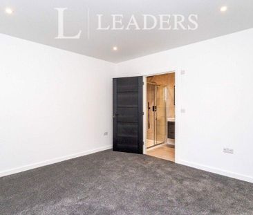 2 bedroom bungalow to rent - Photo 3