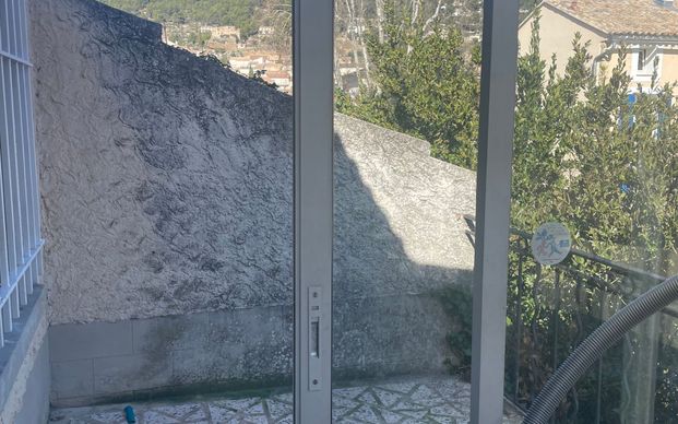 Maison à louer 4 pièces • Beaumes-de-Venise - Photo 1