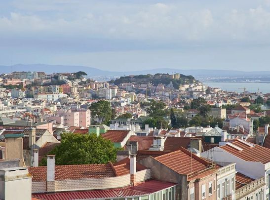 Rua dos Açores, Lisbon, Lisbon 1000-005 - Photo 1