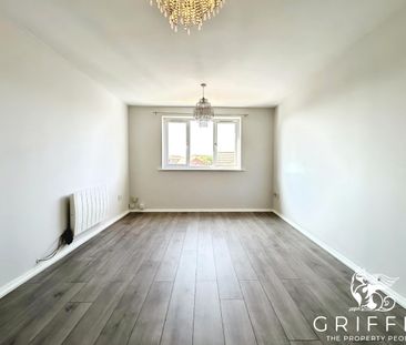Waterville Drive, Vange, Basildon, SS16 - Photo 1
