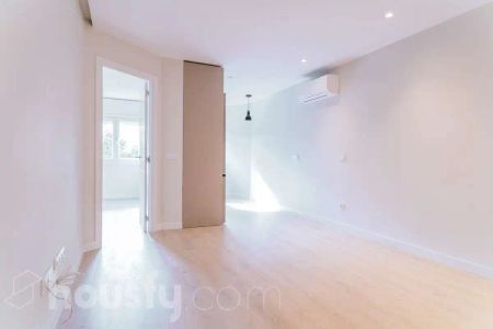 Piso de alquiler en Calle Maestra María del Rosario, ., Zona Centro - Ayuntamiento - Photo 4