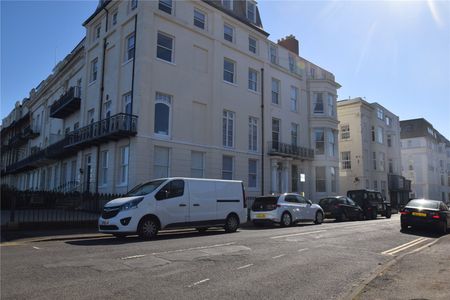 2 bed ground floor flat to rent in Esplanade, Scarborough, YO11 - Photo 5