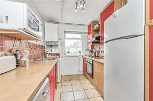 Plummer Road, London, SW4 - Photo 5