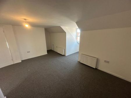4 bedroom maisonette to rent - Photo 5