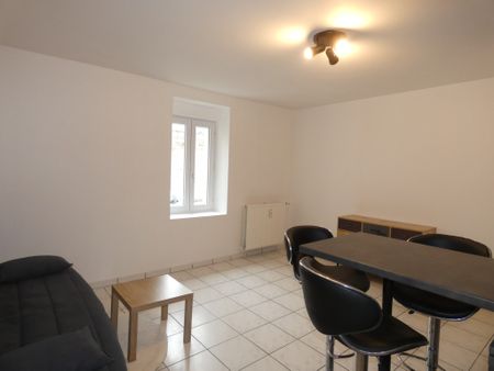 Location Appartement 1 pièce 31m² BEAUNE 21200 - Photo 2