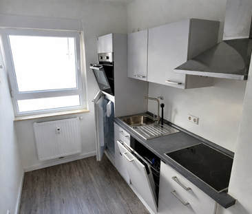 Schöne, gepflegte 3-Zimmerwohnung, EBK, modernes TL-Bad - Foto 3