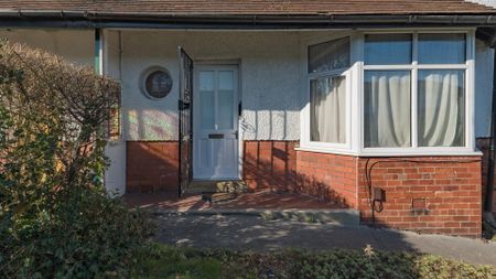1 bedroom semi-detached sharedaccommodation to rent - Photo 2