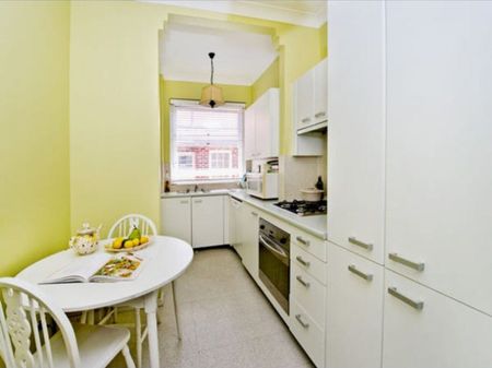 Double Bay - Photo 4