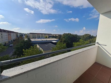 Schöne 1-Raum Wohnung mit Balkon in Sandersdorf - Photo 4