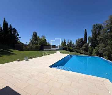 EXCLUSIVE DETACHED VILLA IN SANTO DOMINGO - Photo 2